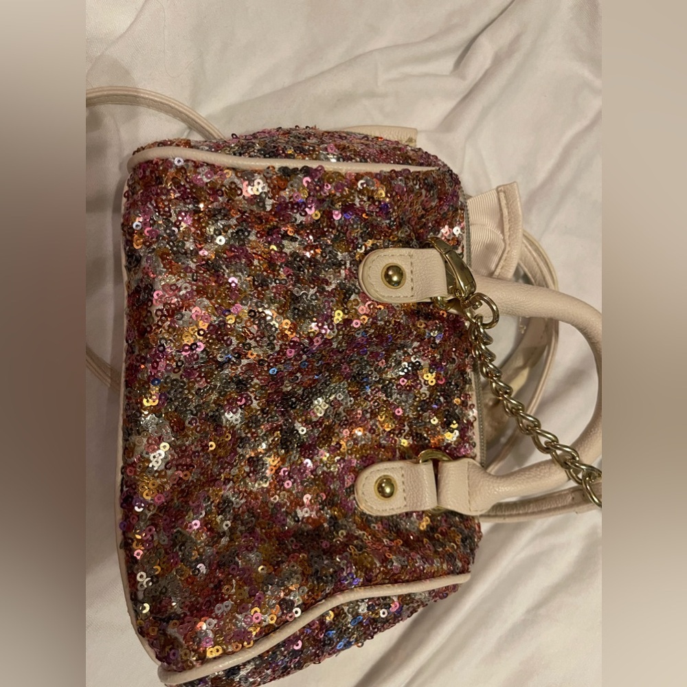 Mini Betsey Johnson Bag - Picture 5 of 7